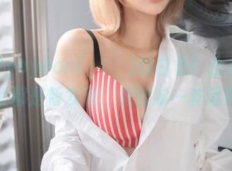 想看Hyoyeon(김효연)的白色！合集里每一帧都是新发现，像刨冰一样清爽！