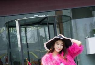 MiStar魅妍社 - 陈嘉嘉Tiffany的修女角色，套图合集，肯定会让你挑眉不说什么了。