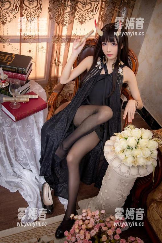 Tomoyo酱 Tomoyo酱把连体衣穿出了cos新高度,图像不忍直视!