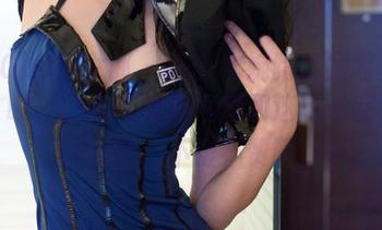 TuiGirl推女郎 - 这份木婉晴红裙写真资源，唉，总觉得她的气质和这裙子完全是两回事，不得不赞叹。