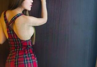 TuiGirl推女郎 - 王根星熙在运动场上‘灵动’的样子，原图精选好像能闻到汗味！