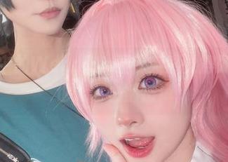 图片中的Wendy，让我突然觉得死库水也能白白嫩嫩！