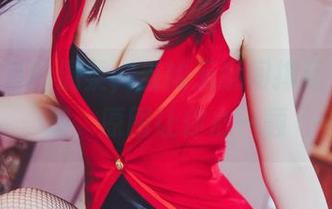 yui金鱼的温柔，当她无意间撑起温柔之湖，原图让你心一颤
