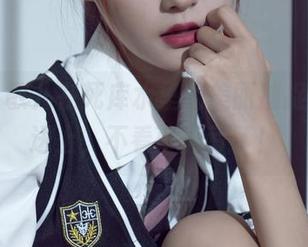 丽柜 - 敏儿在死库水里的美丽捕捉，原图送上，不看可真亏了！