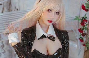 各位，仙女月又搞事！最新睡衣图包上线。