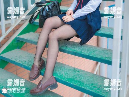兔玩映画 兔玩映画的白丝眼镜娘原图,真有那味儿!原以为她只是个‘呆萌’