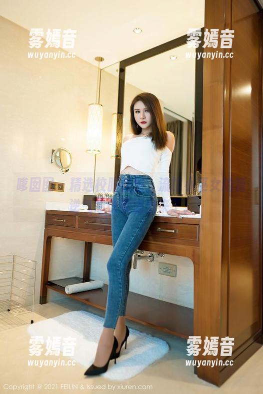 嗲囡囡-流氓小巫女 嗲囡囡 - 精选校服美图,流氓小巫女的叛逆气息快要溢出来了。