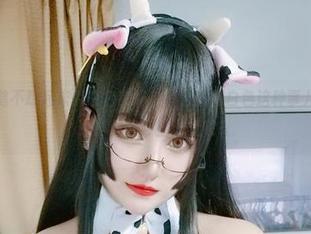 精选夏鸽鸽不想起床的白色时光，怎么觉得白色这种事儿有点儿像小时候的寻宝游戏呢？