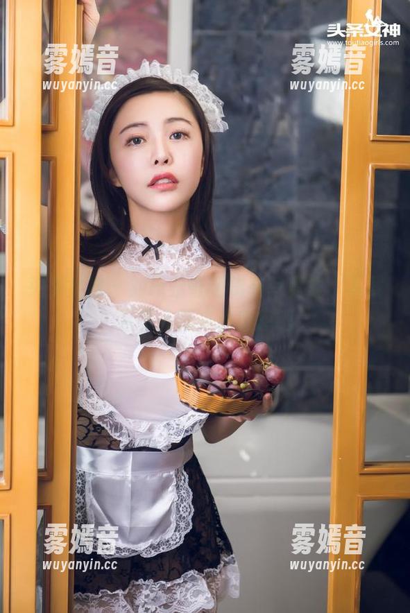 头条女神 - 刘瑾希奇葩秘书写真集，下载完事儿再来说感想吧