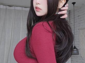 女主K的内衣全套，是我每天的‘动力源泉’，图片却让我分心！
