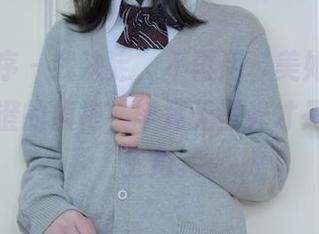 少女秩序 - 我决定，不再用‘美如画’去形容千澄的旗袍，毕竟无圣光才是这里的主角。