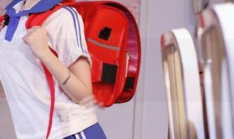 幼水铃衣的旗袍写真，福利到位，各种情绪肆意流淌～