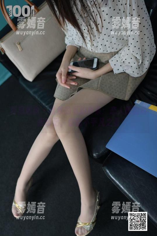 异思趣向-秋秋 异思趣向 - 秋秋的私拍合集:恋人般的白裙印记,你的不平凡之夏