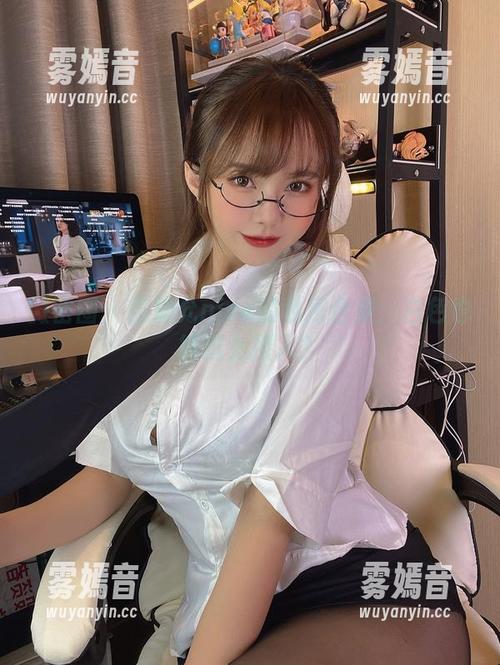 张思允nice 微密圈 - 张思允nice的私房合集:白色也能这么撩人?