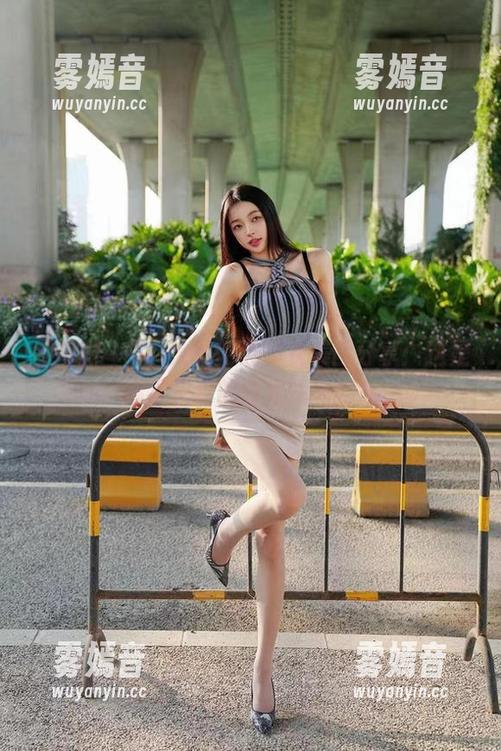 微密圈 - 徐珺大哥的连体衣美图分享：这是你没见过的时尚荒诞剧！