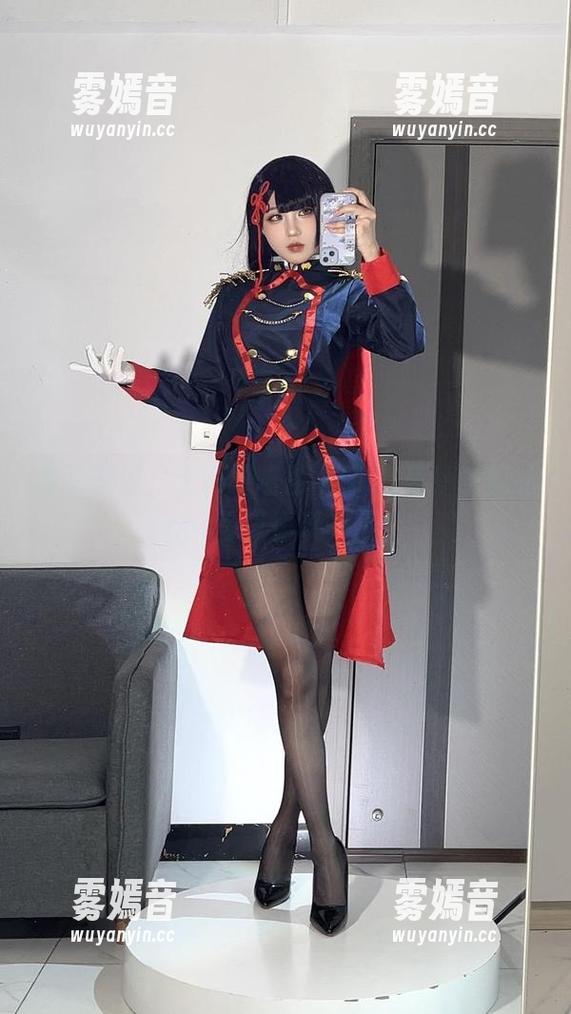 为了图包，无影喵喵甘雨OL变身！咱们的cos可以再玩一天！