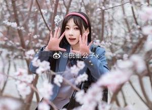 桃墨公子的夏日写真，看完是否要洗澡，嘿嘿。