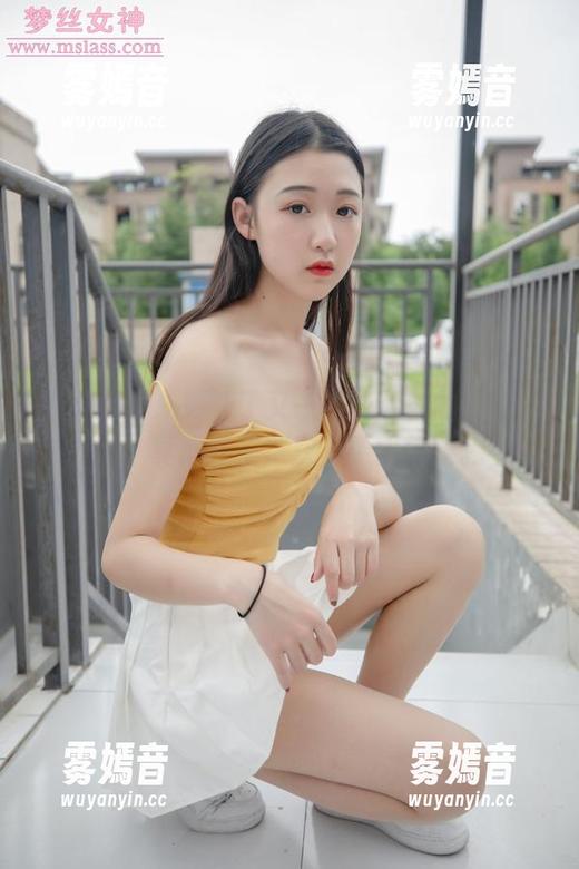 梦丝女神 - 更新了又一组花月舞的黑白图片，真心希望这次不要太失望。