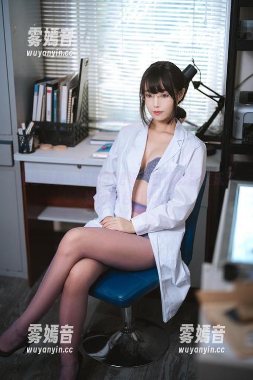 汪知子 黑色写真:汪知子把每一击阴影都变成了她的舞台灯光!