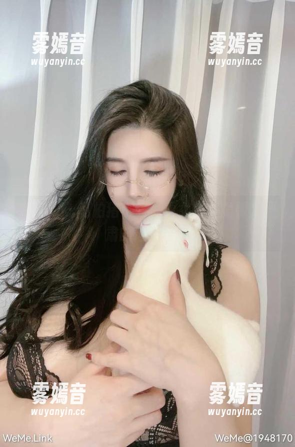 猪小七 微密圈 - 私拍猪小七,看女神不需要太严肃的理由吧!