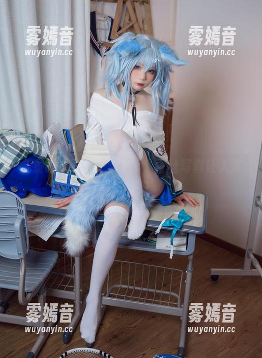 王胖胖u 全景镜头下的王胖胖u,蕾丝写真让人直呼‘好好好’!