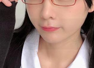 眼酱大魔王w为你呈现学妹作品，分享就是要有态度！
