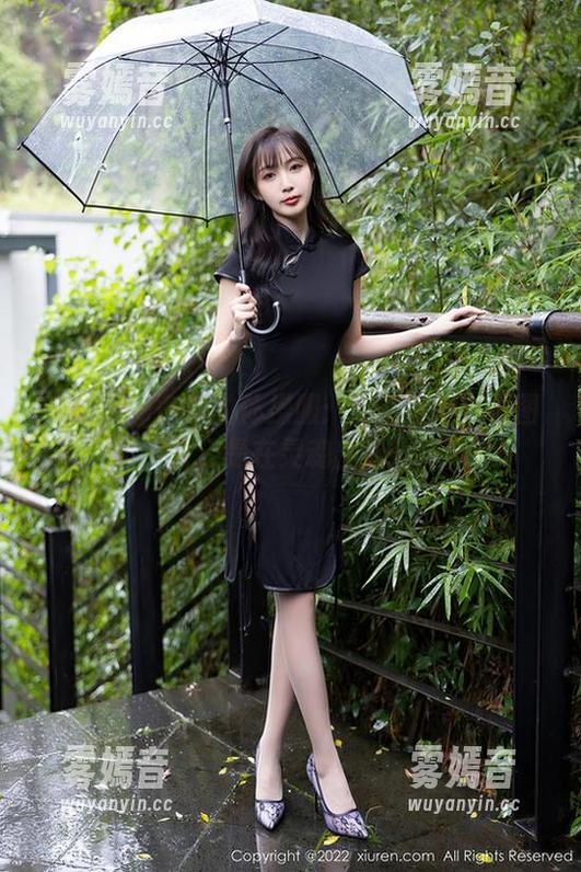 秀人网 - 俞漫的体操服：我到底是在看图片还是在灵魂出窍？