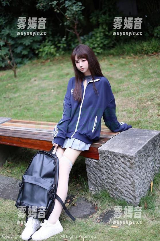 秀人网-奈沐子 秀人网 - 奈沐子的镂空写真系列,似乎在讲述一些你我之间的微妙。