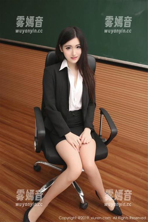 秀人网-孟狐狸FoxYini 秀人网 - 孟狐狸FoxYini的御姐造型,图片价格不菲,下载流程请咨询客服小白。