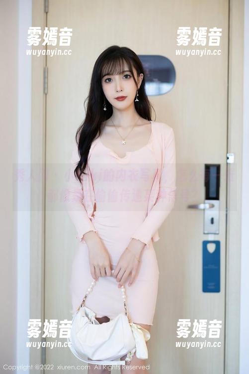 秀人网-小Kiki 秀人网 - 小Kiki的内衣写真,怎么每一张都像是在偷偷传递某种信号?