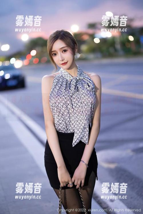 秀人网-小狐狸Kathryn 秀人网 - 小狐狸Kathryn的圣诞福利图片,竟然有这么多意外的元素?!