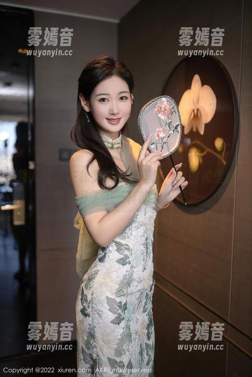 秀人网 - 在林文文的教室里，美图和壁纸碰撞开了不一样的小火花。