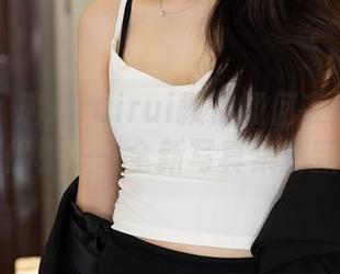 秀人网 - 瑞瑞ruirui教你如何在浴缸里保持优雅——全新写真集更新！