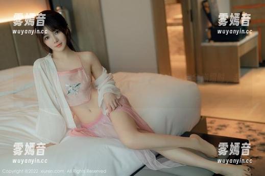 秀人网-甜白酱 秀人网 - 完整收录!甜白酱的旅拍——当妆容完全崩塌时,我才懂了“自然”两个字。