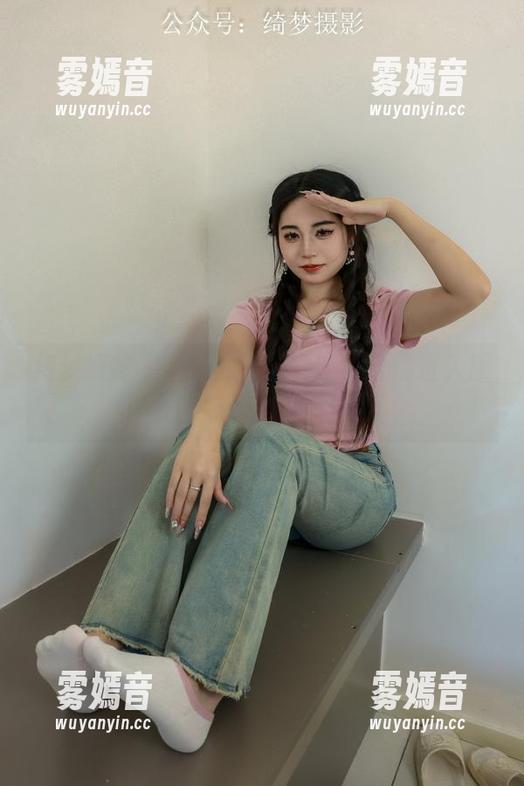 绮梦摄影 - 小莉的“纯白”：带你进入原图福利的大门！