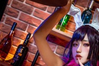礼服也太挑人了，全套图集里的芊川一笑MNK真让人羡慕