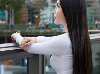 蜜桃社 - 爱丽莎Lisa短裙全套图集——谁能说这不是夏日的致命诱惑？不想看都难！