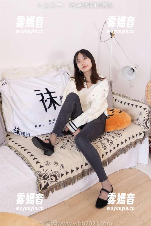 袜啵啵 - 小沫又来了！校服裤里的丝，免费原图不看我真不推荐！
