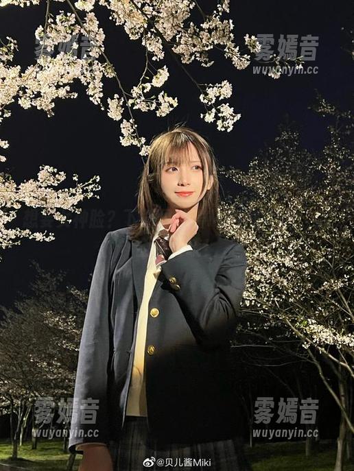贝儿酱Miki 想要女神脸?下载贝儿酱Miki的照片,完全免费哦!