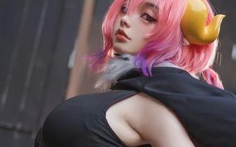 不花钱也能有美图，中间还有阿寨寨ninja的芝士排骨拼图！