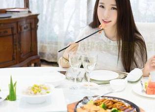 魅妍社 - 看完白沫的女神照，图片印在脑海里难以忘怀，想下载的欲望满满。