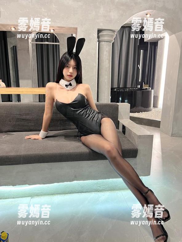 微密圈 - 鱼神鱼的新图集：旗袍穿出乐趣，分享让人争先恐后！