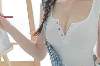 微密圈 - 黑白观感，黎允熙baby又一次让我想起过去的影片了…